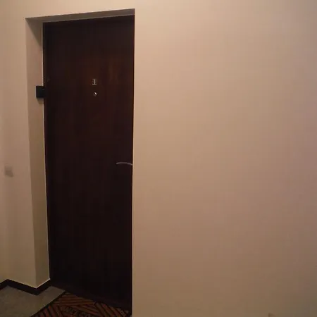 Kujawska 10 * Kraków